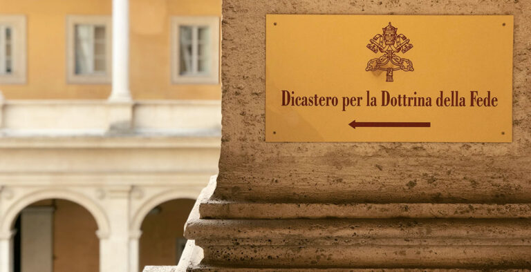 Santa Sede declara en cisma a la Fraternidad Sacerdotal San Pío X y advierte sobre sus sacramentos