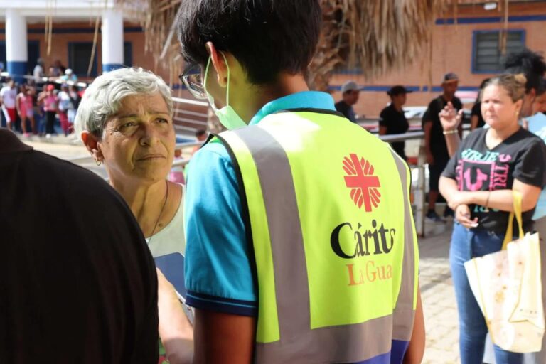 Cáritas América Latina y el Caribe mantiene activa la ayuda a Venezuela y llama a no olvidar a las comunidades afectadas
