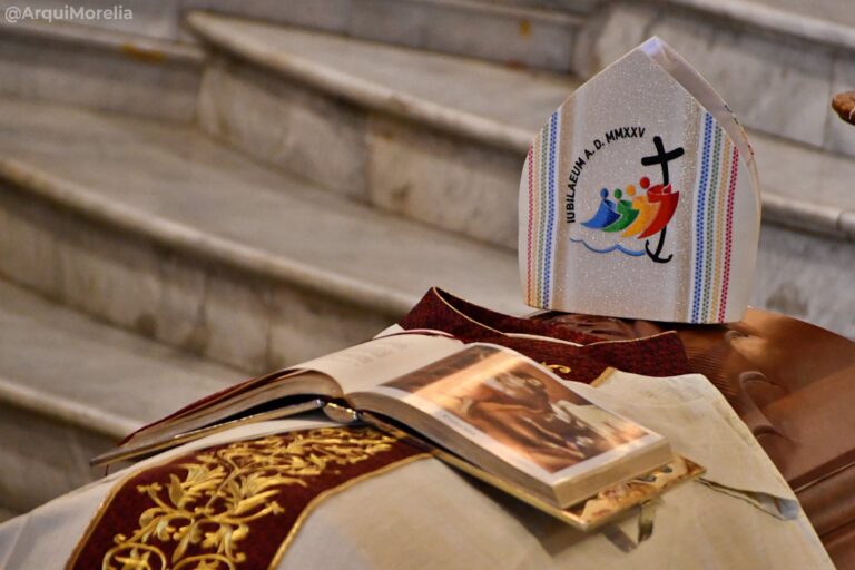 Despiden a Mons. Carlos Garfias, un pastor que sembró esperanza y trabajó por la paz