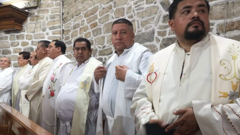 Iglesia pide investigación exhaustiva por homicidio de sacerdote en Huejutla