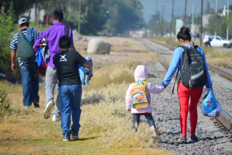 Más de 3 mil menores mexicanos fueron repatriados de EU; Iglesia llama a proteger sus derechos