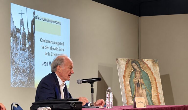 Jean Meyer inaugura coloquio internacional sobre el centenario de la Cristiada