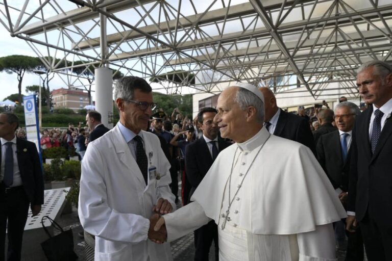 El Papa estaría plenamente recuperado para su viaje a Sudamérica
